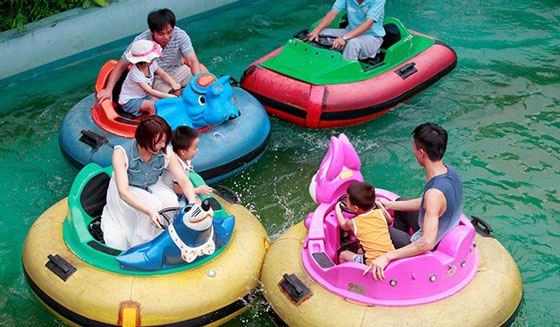 water bumper boats